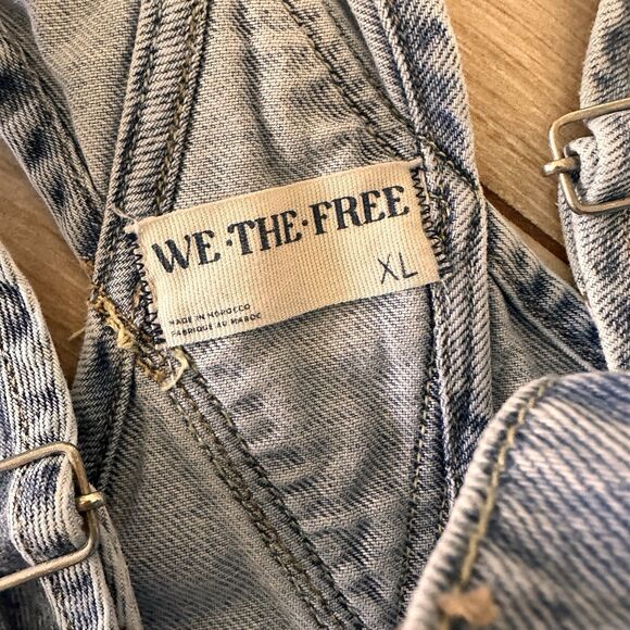 We The Free Ziggy Shortalls Size XL Denim Overalls Blue Free People Shorts - Picture 7 of 8